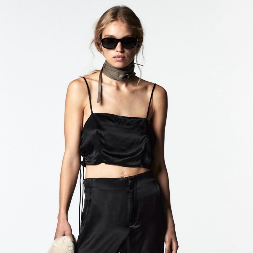 Satin effect crop top size M